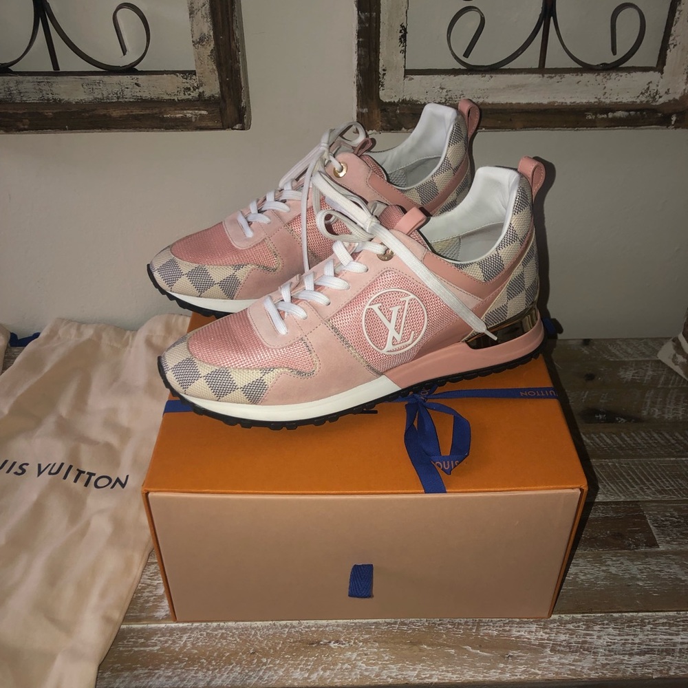 Louis Vuitton Rose Clair sneakers. Box and dust bags and extra laces.